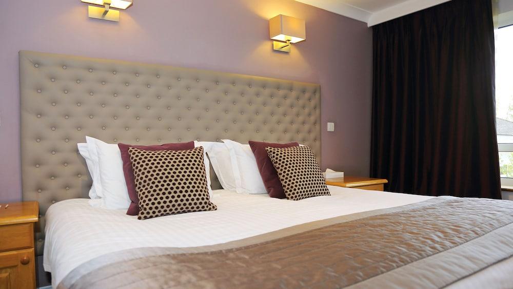 Stoke By Nayland Hotel, Golf & Spa Leavenheath Exterior photo